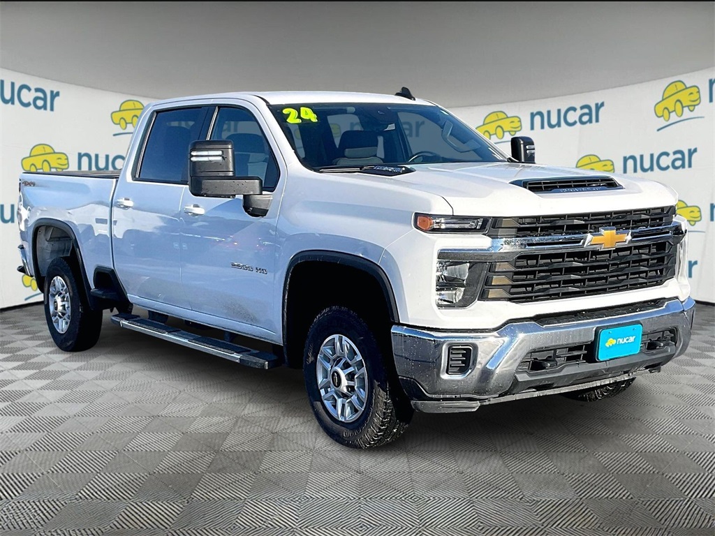 2024 Chevrolet Silverado 2500HD LT's photo