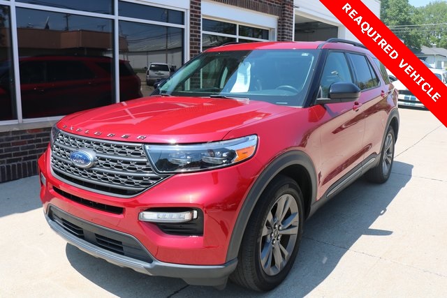 2022 Ford Explorer XLT photo 2