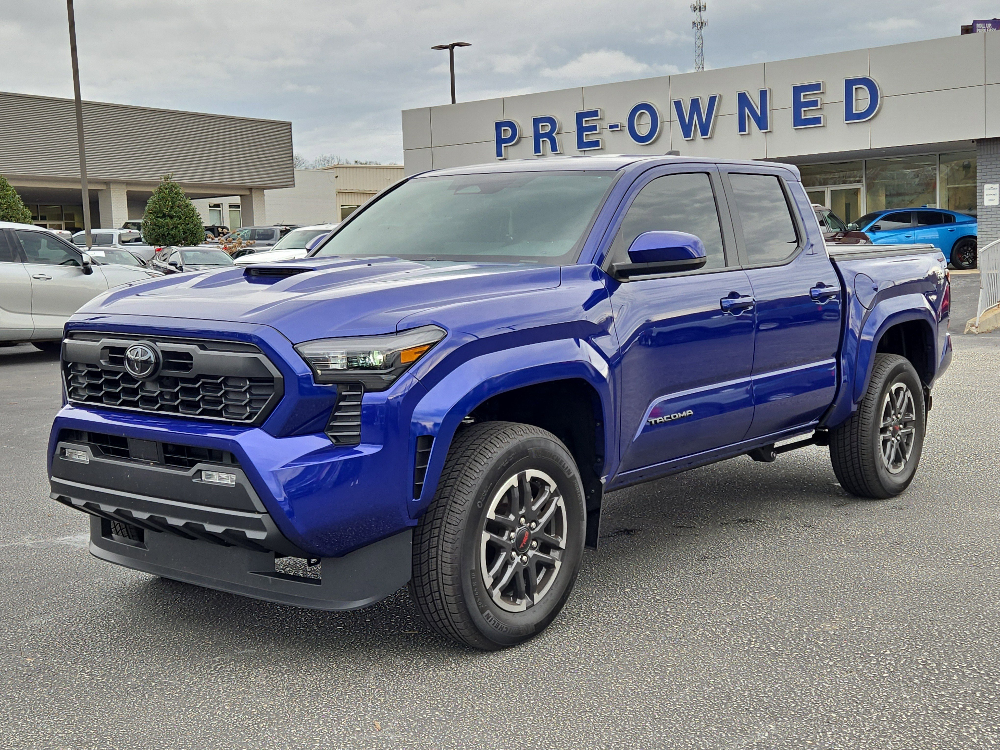 2025 Toyota Tacoma TRD Sport's photo