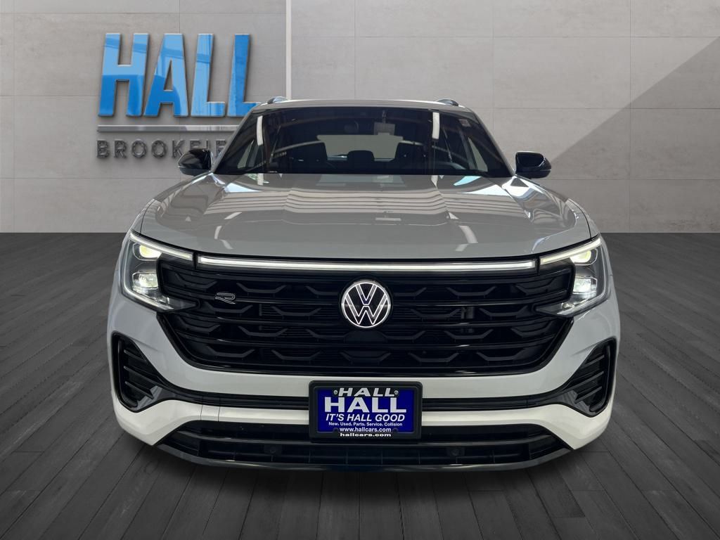 2025 Volkswagen Atlas Cross Sport SEL R-Line photo 8