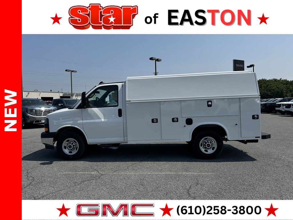2025 Gmc Savana Cutaway 3500 photo 4