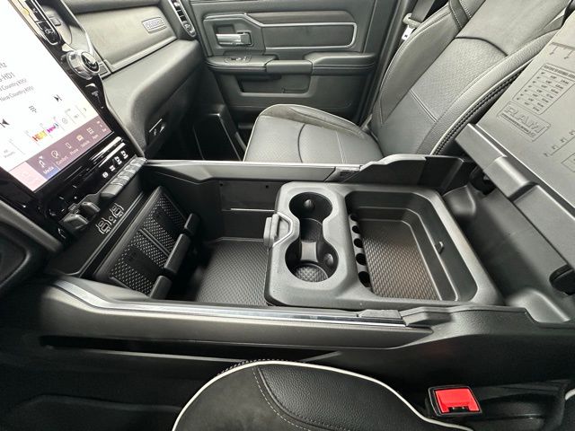 2026 Ram 3500 Laramie photo 25
