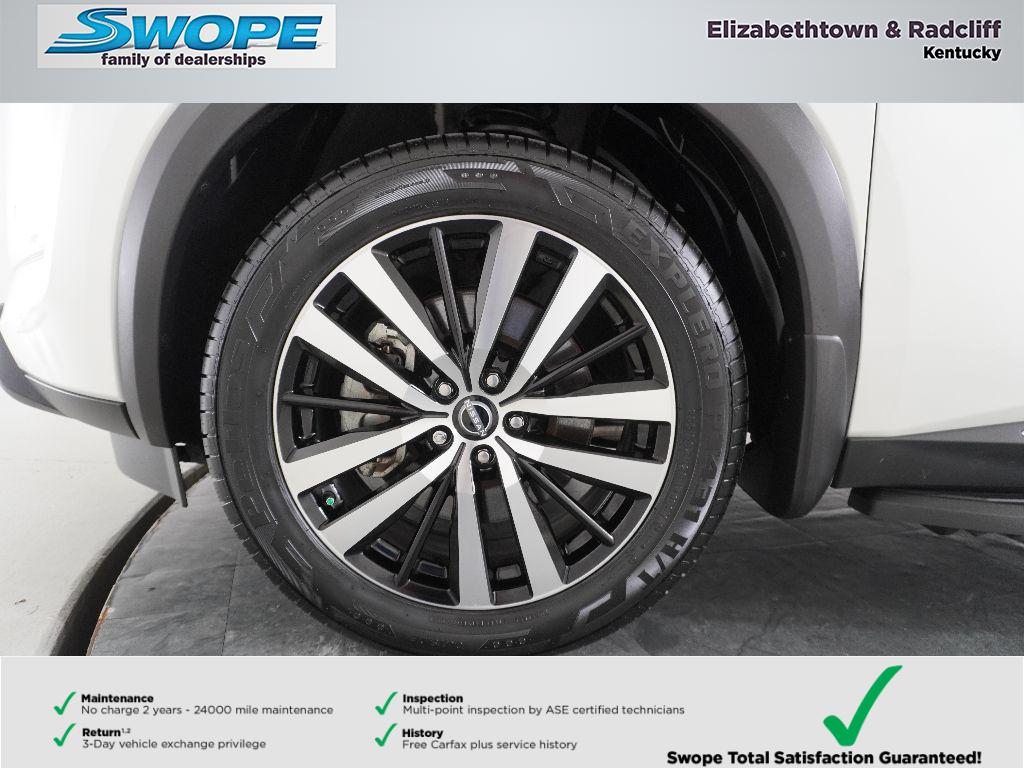 2024 Nissan Pathfinder Platinum photo 19