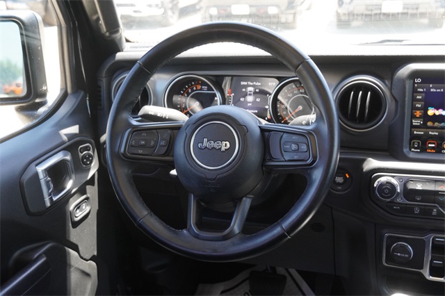 2021 Jeep Gladiator Sport photo 13