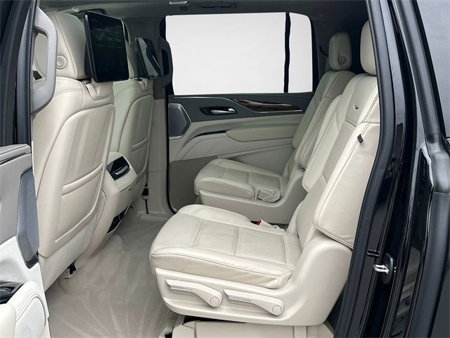 2024 Cadillac Escalade ESV Sport Platinum photo 15
