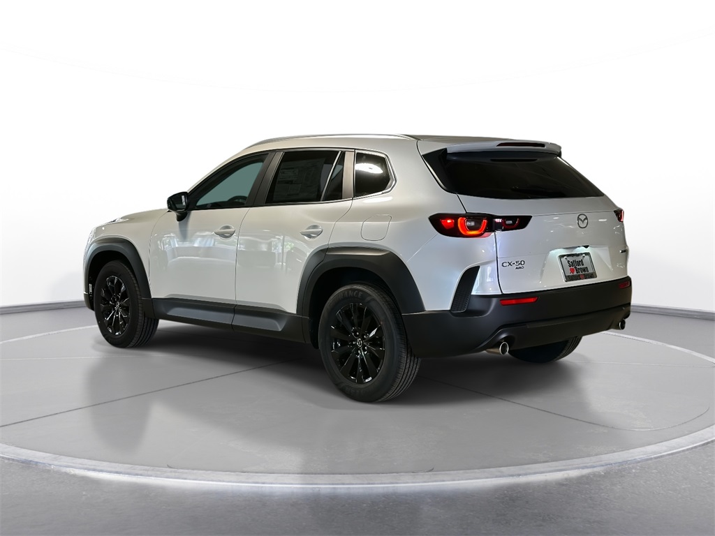 2025 Mazda CX-50 2.5 S Preferred photo 4