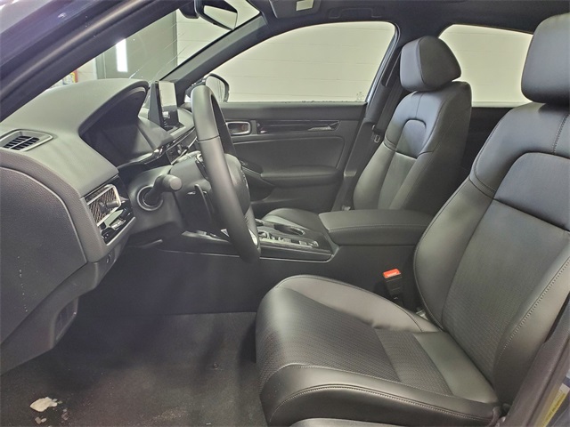 2026 Honda Civic Hatchback Sport Touring photo 8