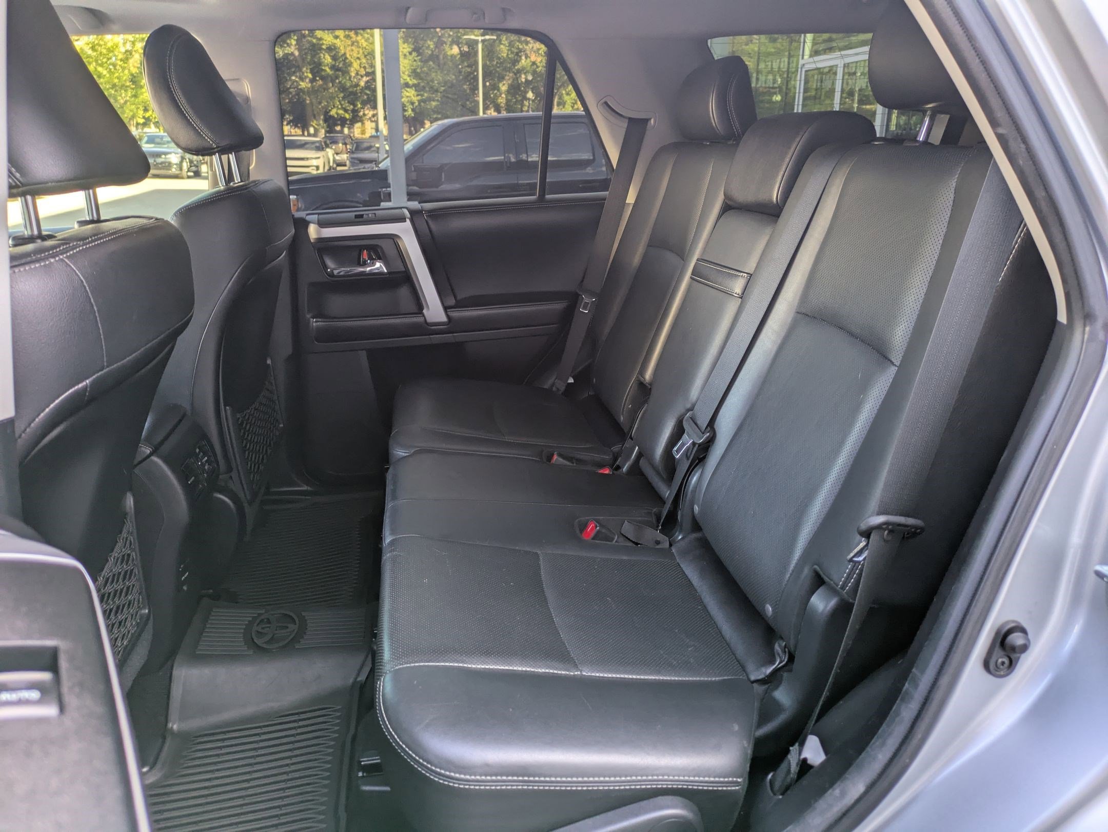 2017 Toyota 4Runner Limited SR5 Premium TRD Pro photo 27