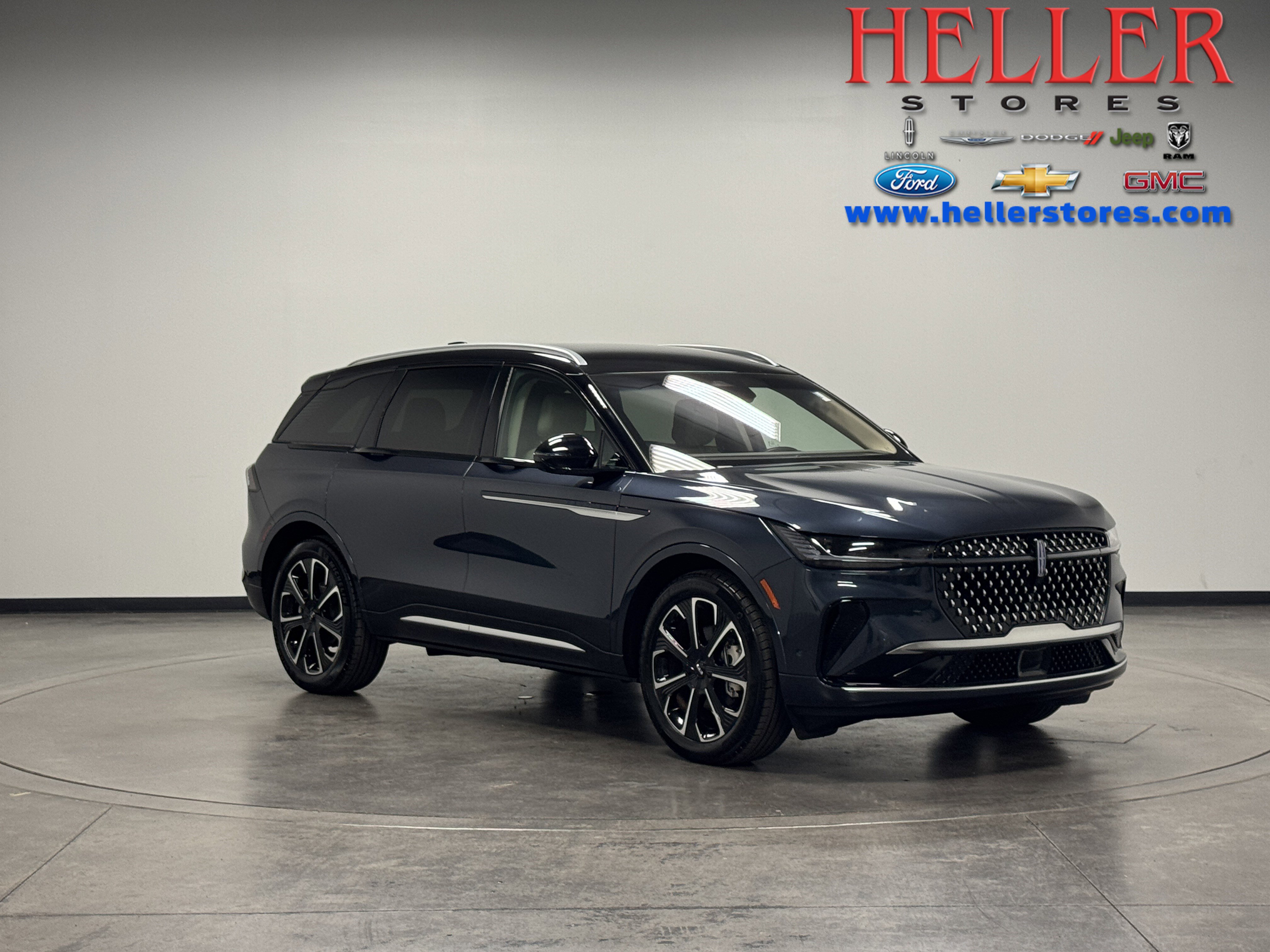 2024 Lincoln Nautilus Reserve's photo