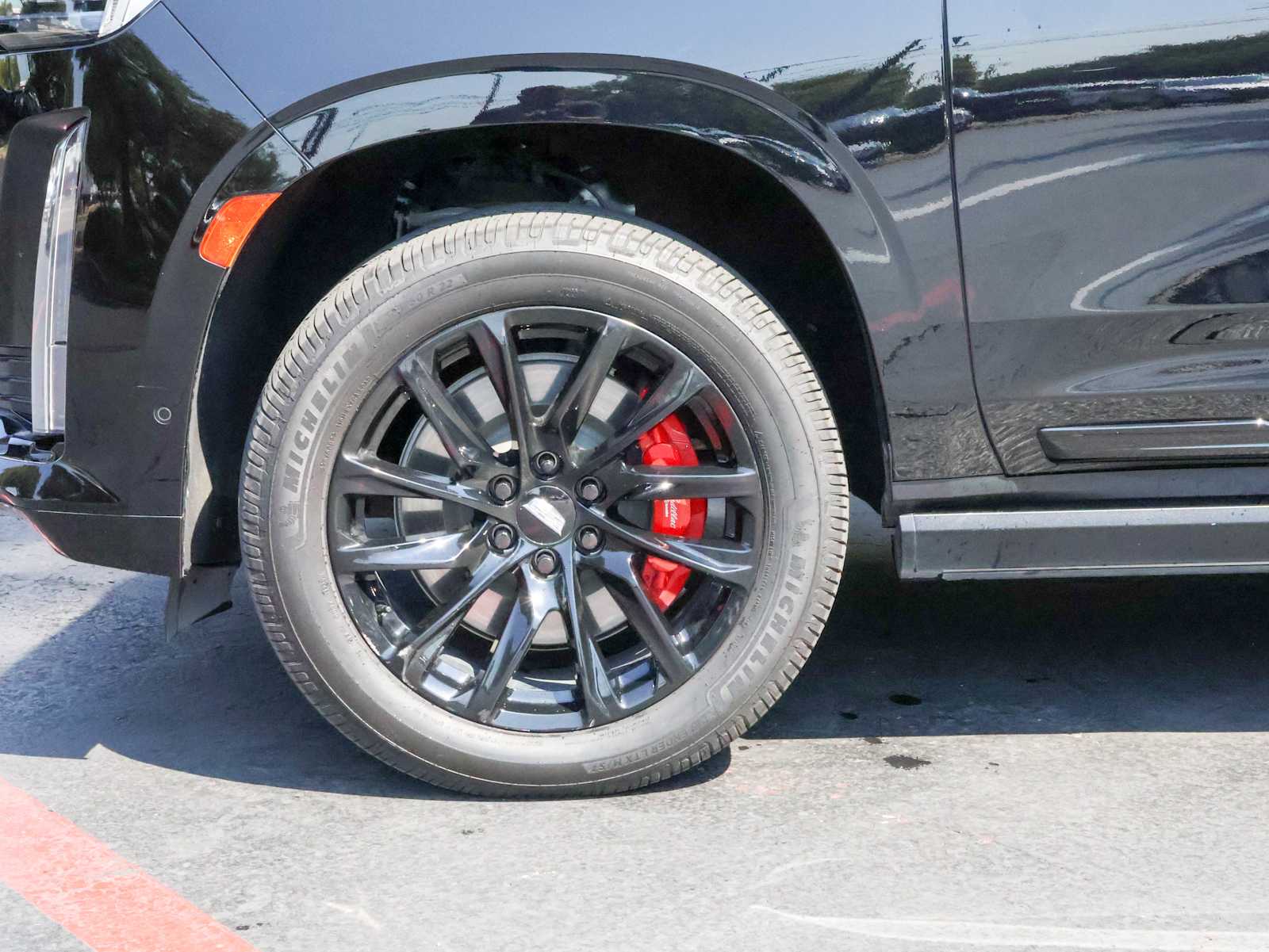 2022 Cadillac Escalade ESV Sport Platinum photo 7