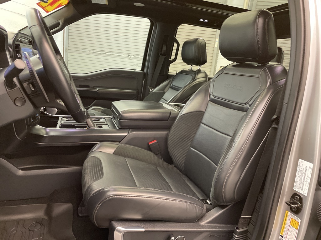 2022 Ford F-150 Raptor photo 20