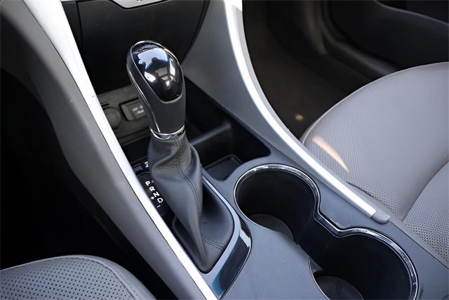 2015 Hyundai Sonata Hybrid Limited photo 13
