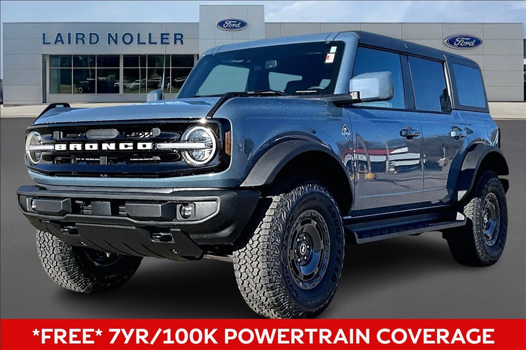 2025 Ford Bronco 4-Door Outer Banks's photo