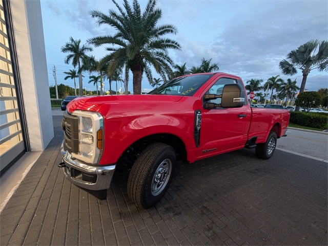 2026 Ford F-350 XL photo 3