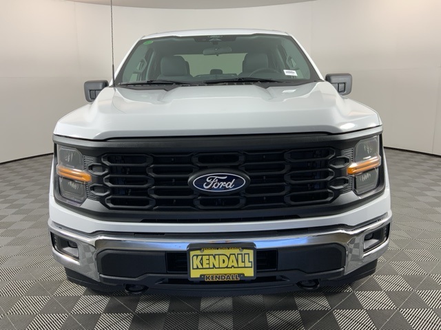 2025 Ford F-150 XL photo 2