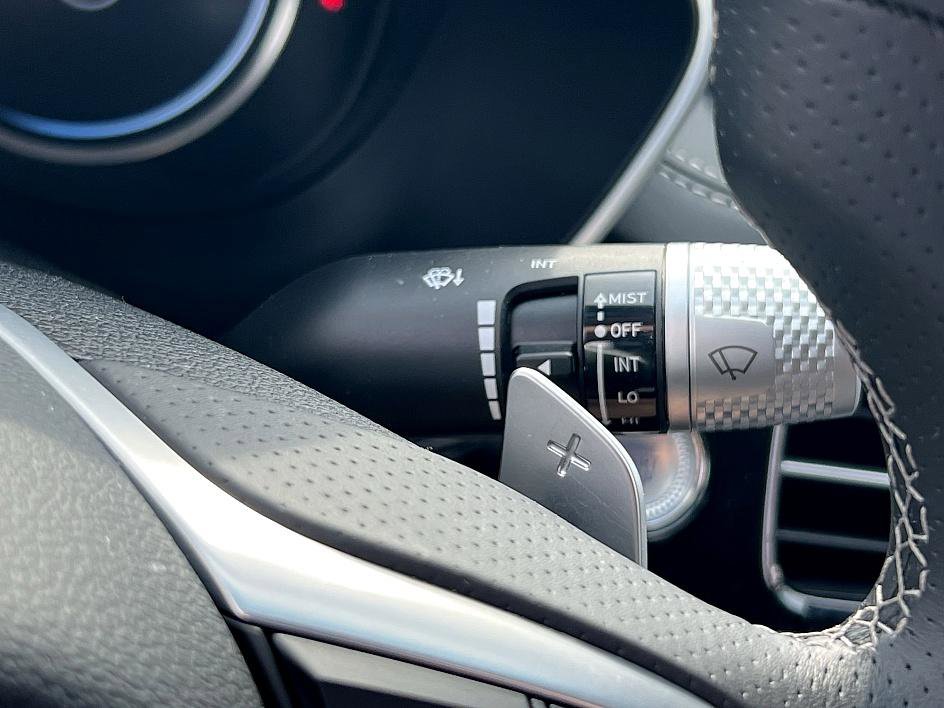 2025 Genesis G70 2.5T photo 16