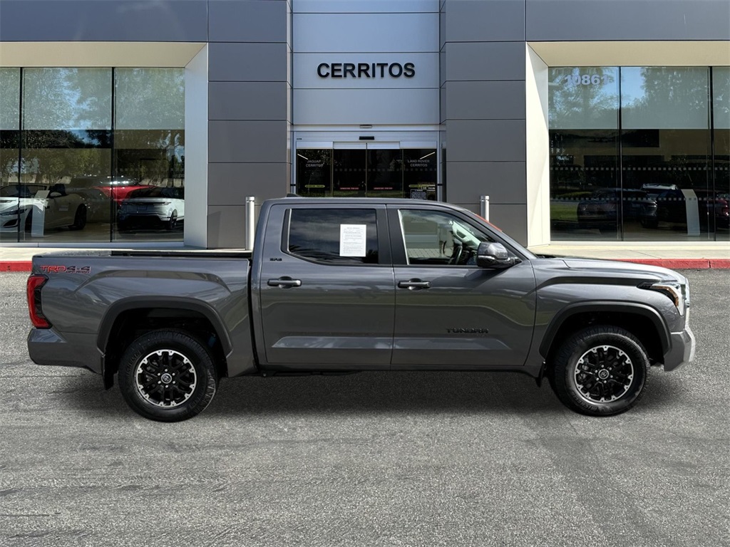 2024 Toyota Tundra SR5 photo 4