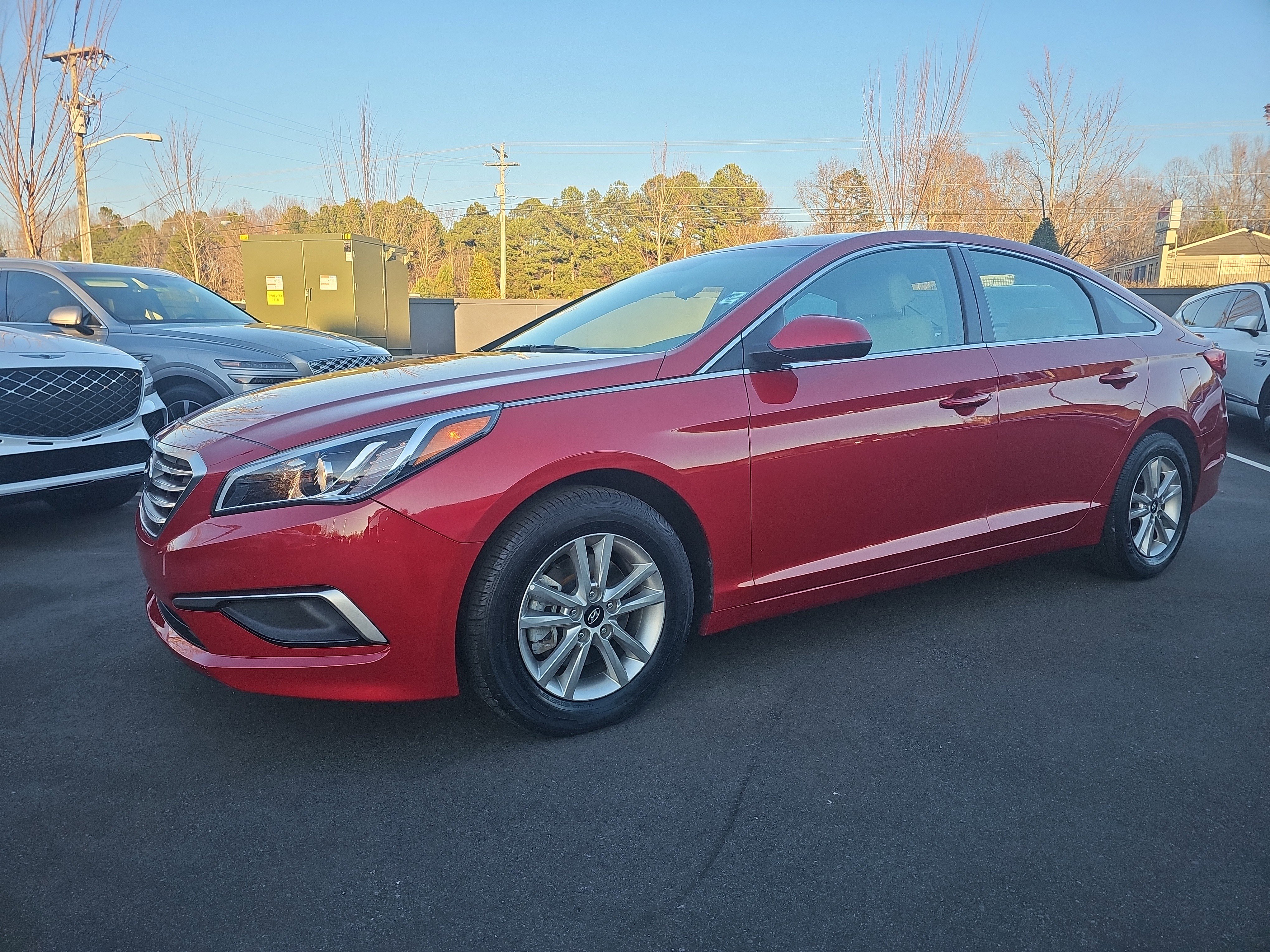 2017 Hyundai Sonata SE's photo