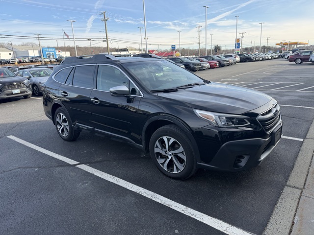 2021 Subaru Outback Touring's photo