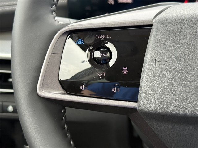 2025 Nissan Murano SL photo 10