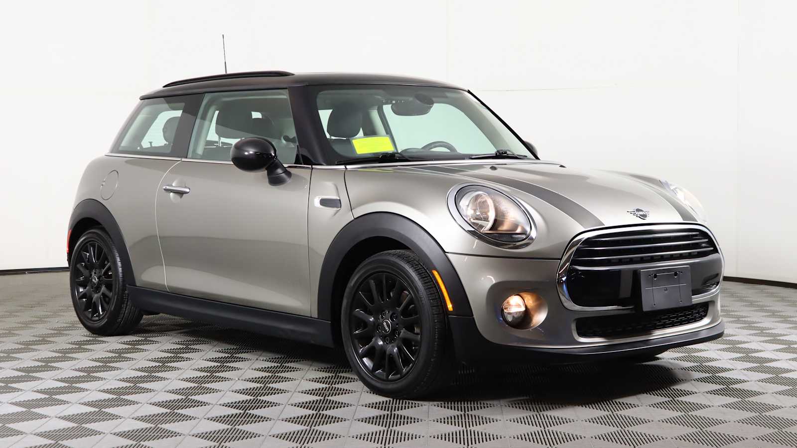 2019 MINI Hardtop 2 Door Base