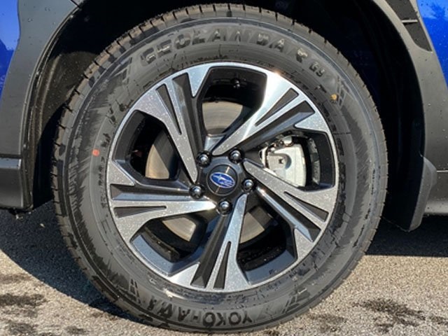 2025 Subaru Crosstrek Premium photo 16