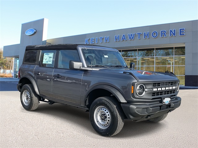 2025 Ford Bronco 4-Door Base's photo