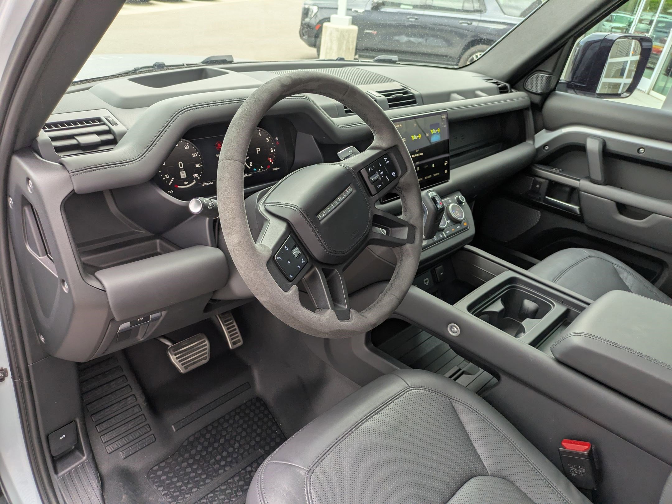 2023 Land Rover Defender 110 V8 110 Carpathian Edition photo 13
