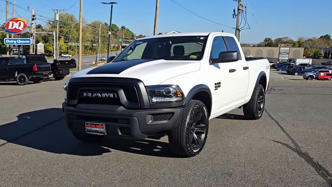 2022 Ram 1500 Classic Warlock photo 3