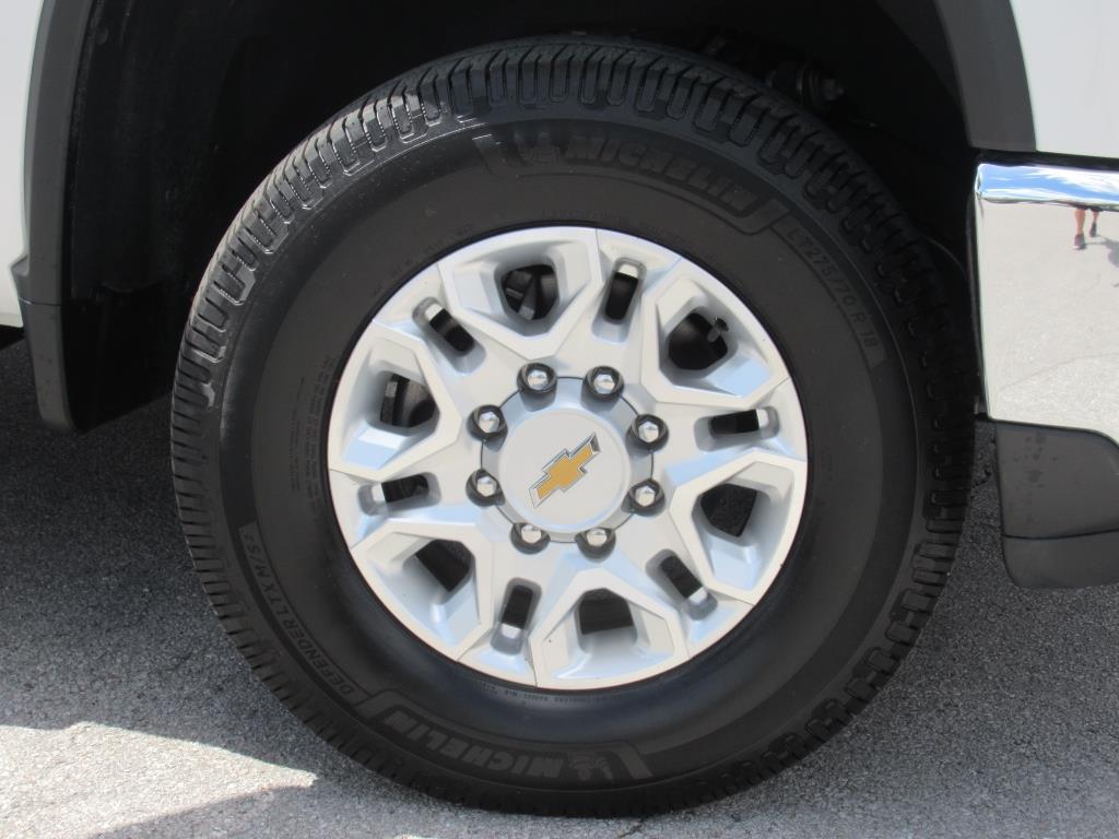 2024 Chevrolet Silverado 2500HD LTZ photo 8