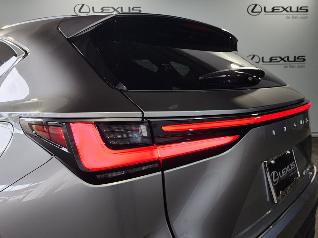 2025 Lexus NX 350h Premium photo 9