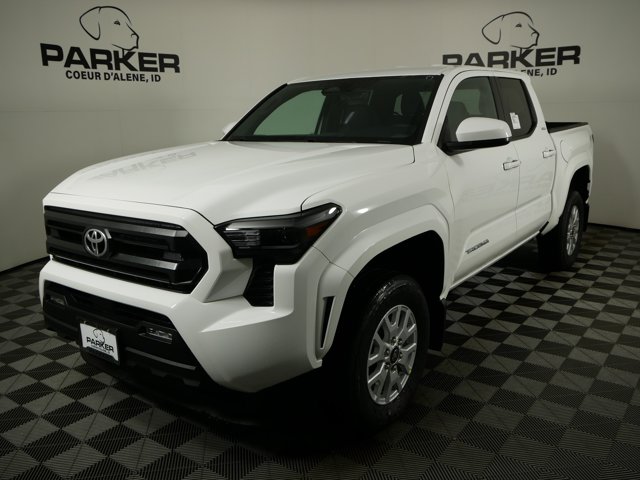 2026 Toyota Tacoma SR5's photo