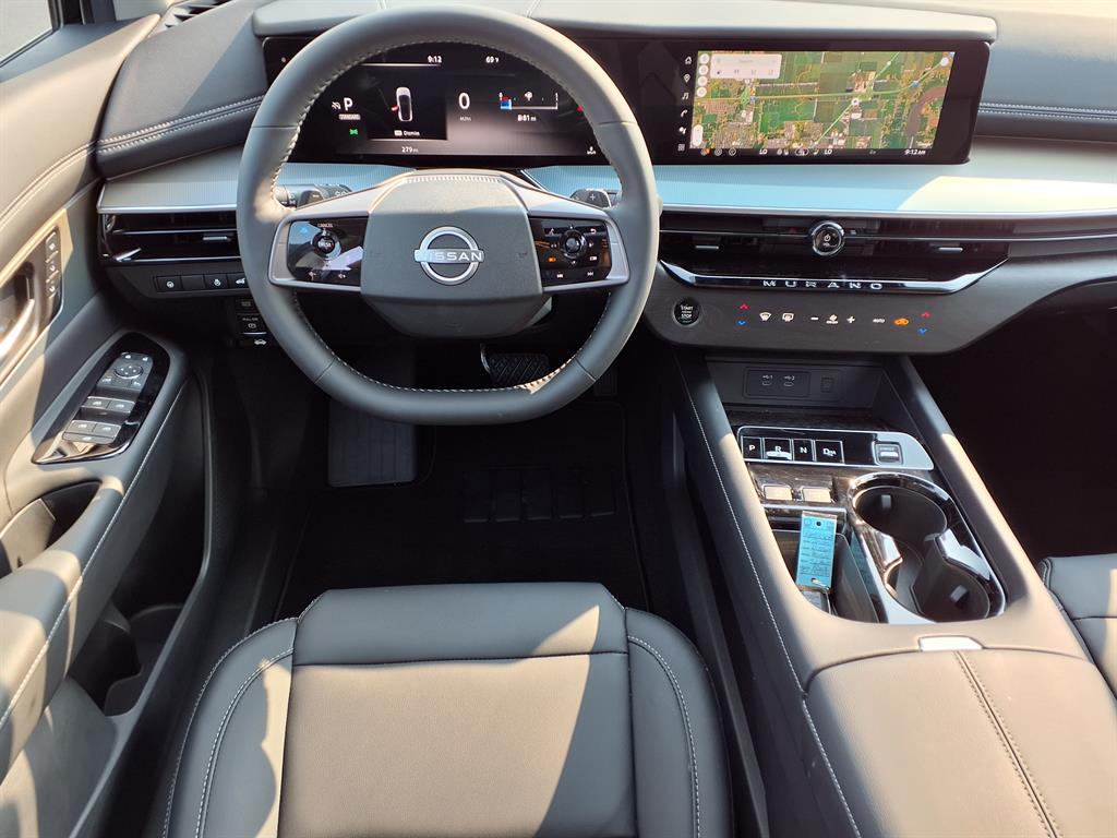 2025 Nissan Murano SL photo 2