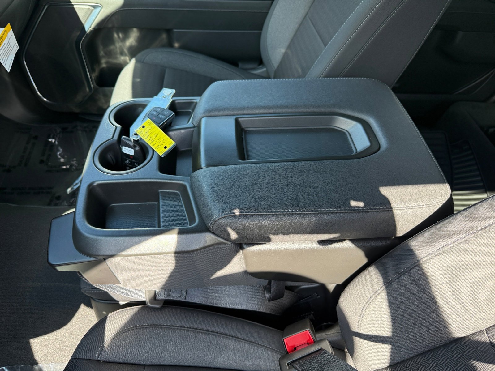 2024 Gmc Sierra 1500 Elevation photo 13