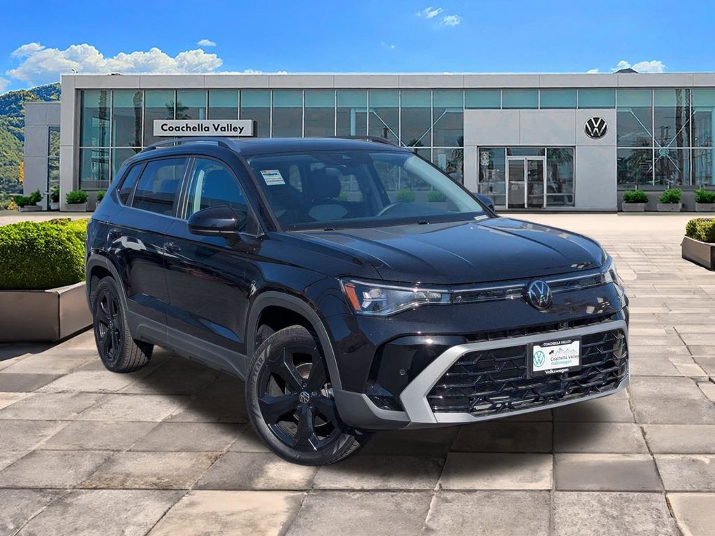 2025 Volkswagen Taos SEL's photo