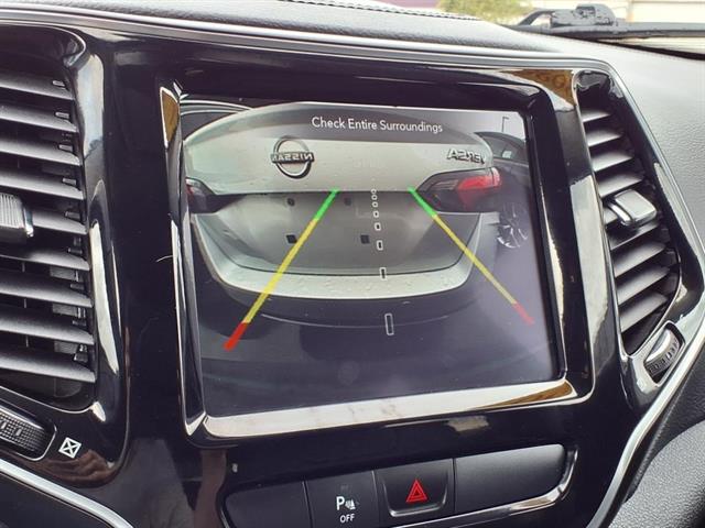 2020 Jeep Cherokee Limited photo 4