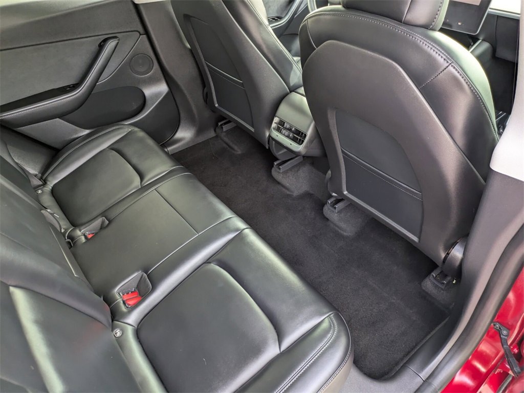 2021 Tesla Model Y Standard Range photo 27