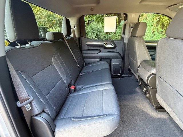2023 Chevrolet Silverado 1500 LT photo 15