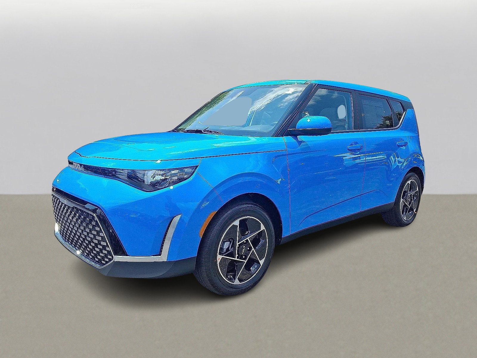 2025 Kia Soul EX photo 2