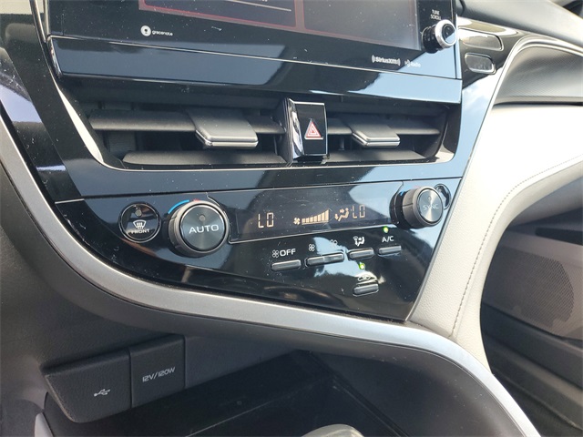 2021 Toyota Camry XSE photo 20