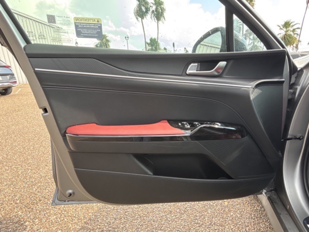2026 Kia K5 GT-Line photo 10
