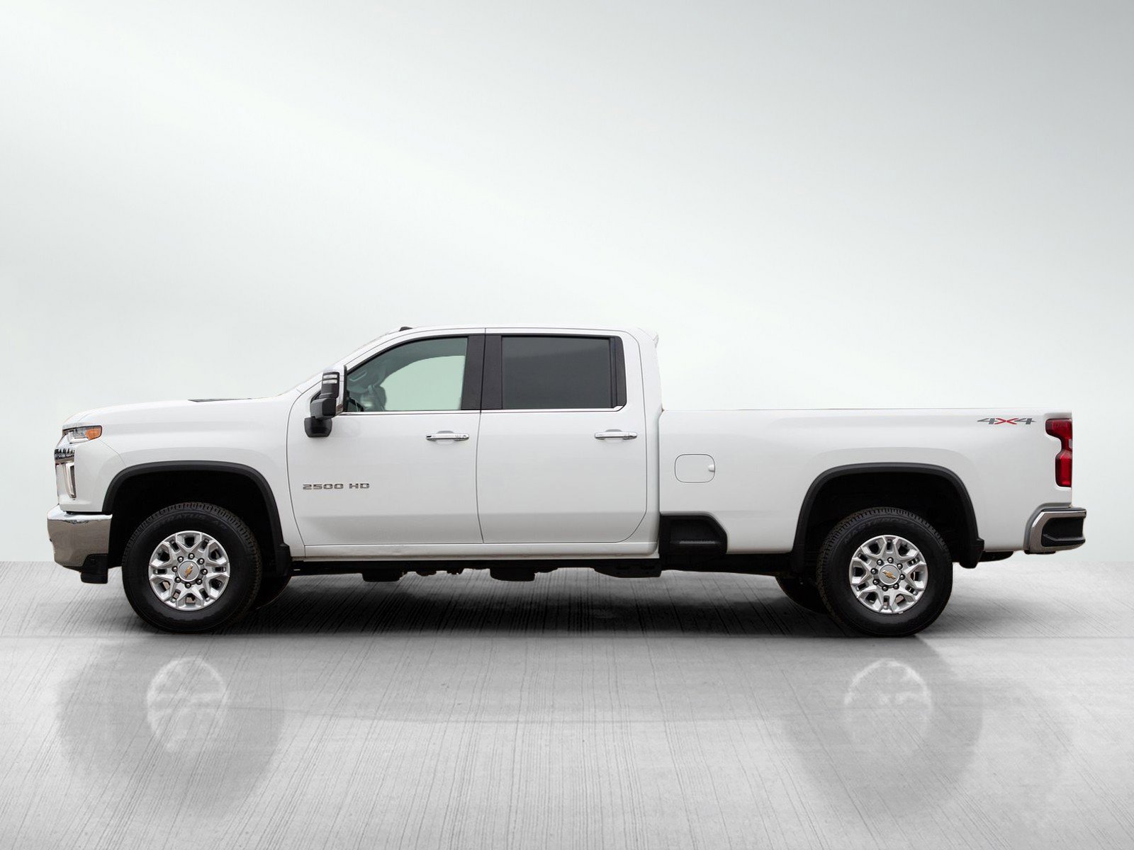 Used 2022 Chevrolet Silverado 2500HD LTZ with VIN 1GC4YPEY2NF260566 for sale in White Bear Lake, Minnesota