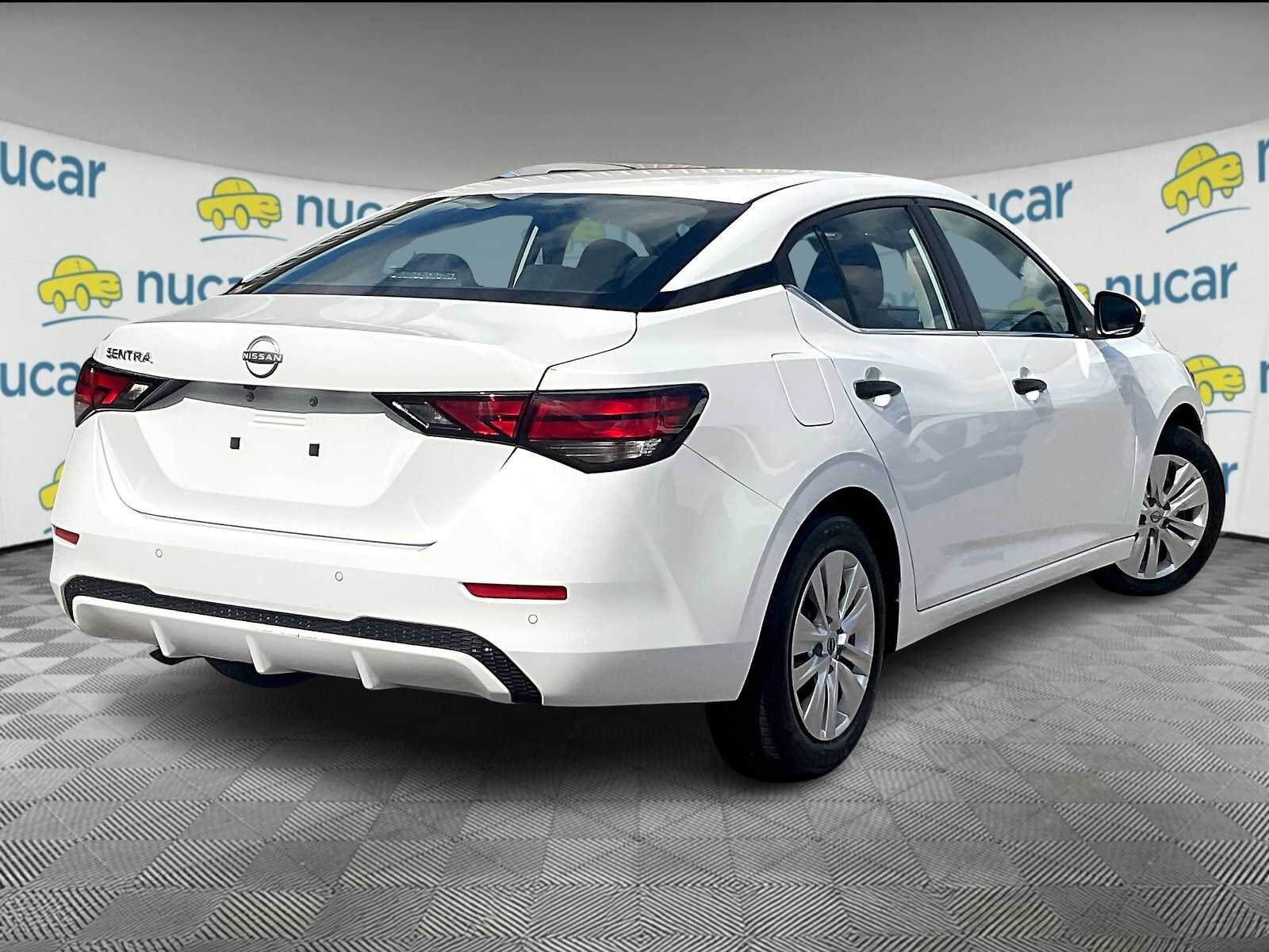 2024 Nissan Sentra S photo 6