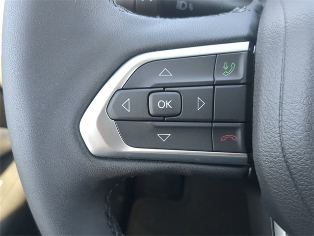 2025 Jeep Compass North Edition Latitude photo 27