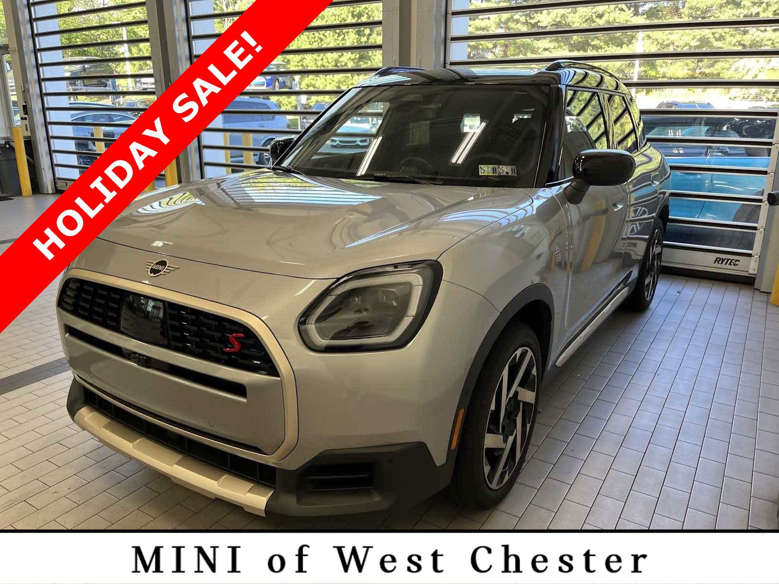 2025 MINI Countryman S's photo