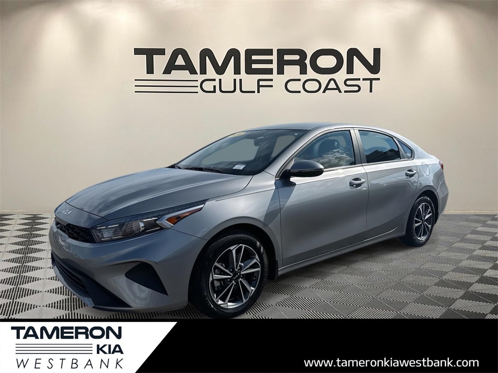 2024 Kia Forte LXS's photo