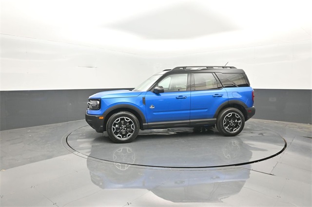 2025 Ford Bronco Sport Outer Banks photo 3
