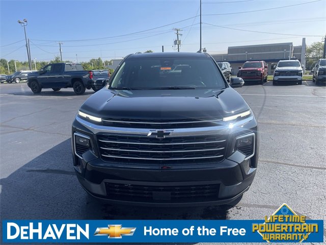 2026 Chevrolet Traverse photo 3