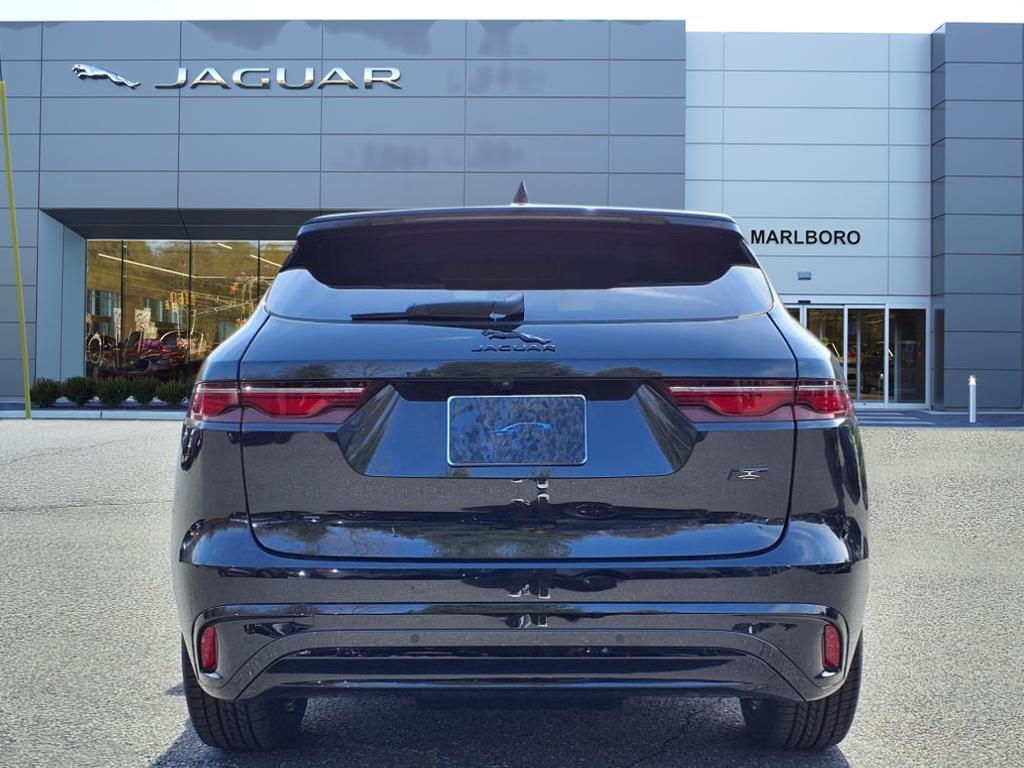 2026 Jaguar F-PACE P250 R-Dynamic S photo 7
