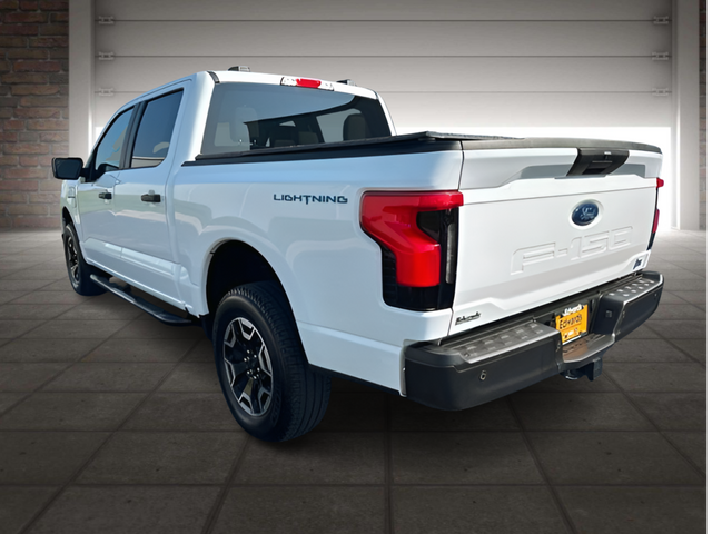 2023 Ford F-150 Lightning photo 5